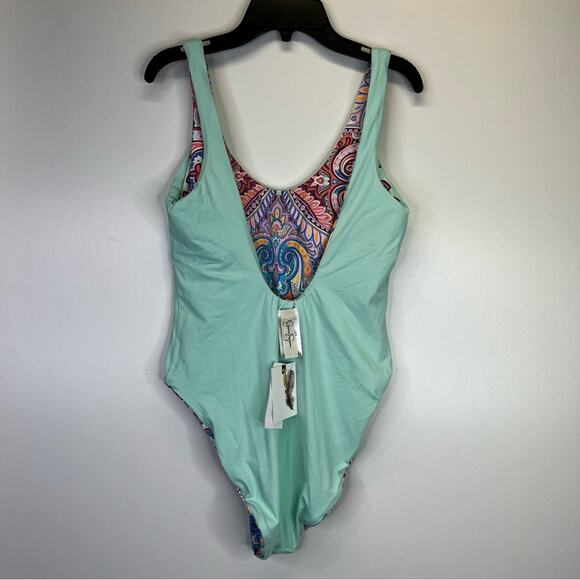 Jessica Simpson Printed Reversible One Piece swimsuit - M - Picture 11 of 14